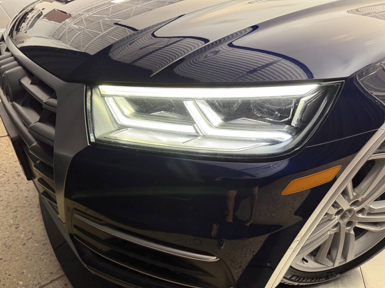Used 2019 Audi Q5 2.0T Premium Plus w/ Premium Plus Package AWD/4WD image 27