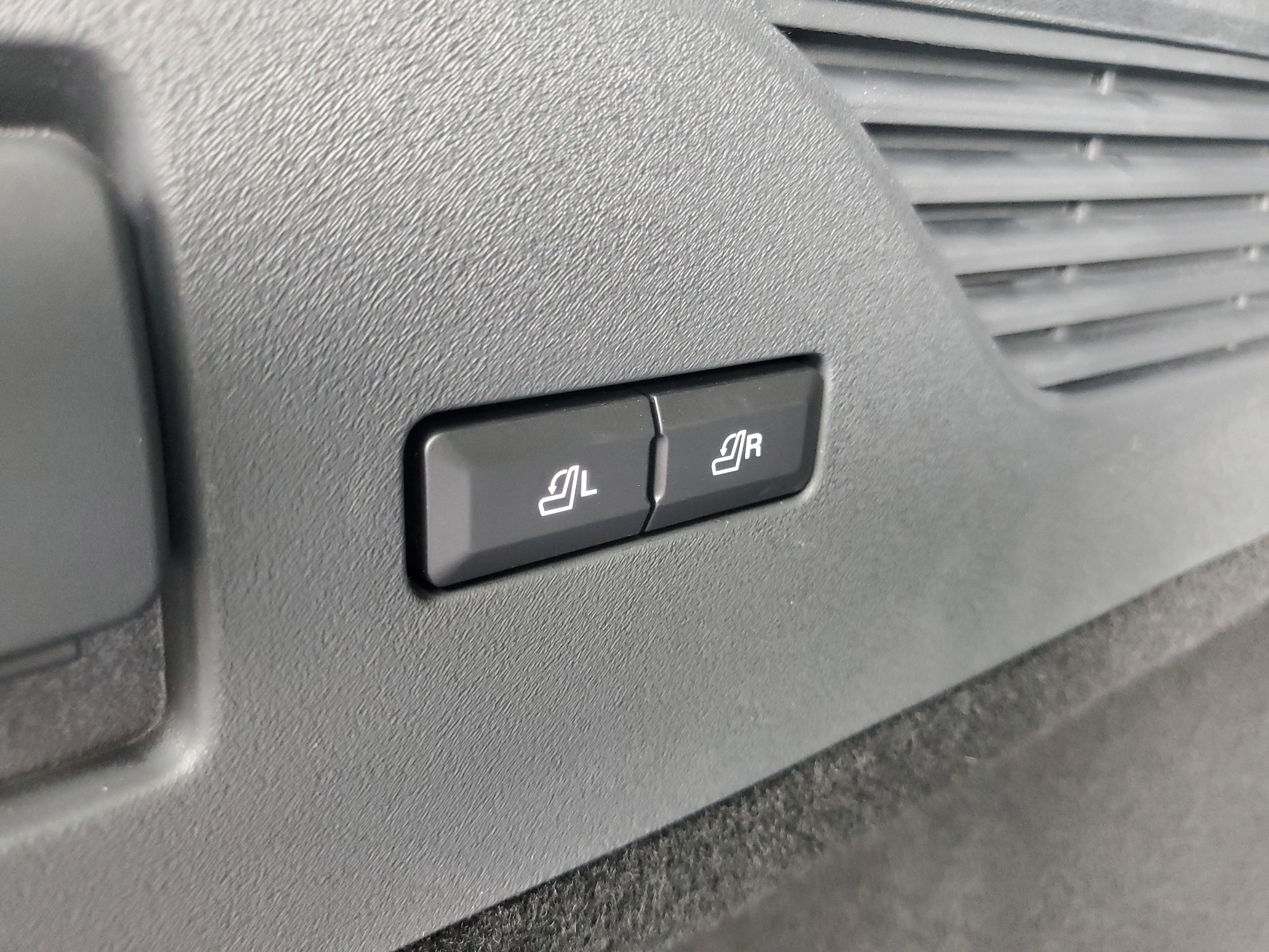 New 2026 Lincoln Nautilus Reserve w/ Jet Appearance Package image 33