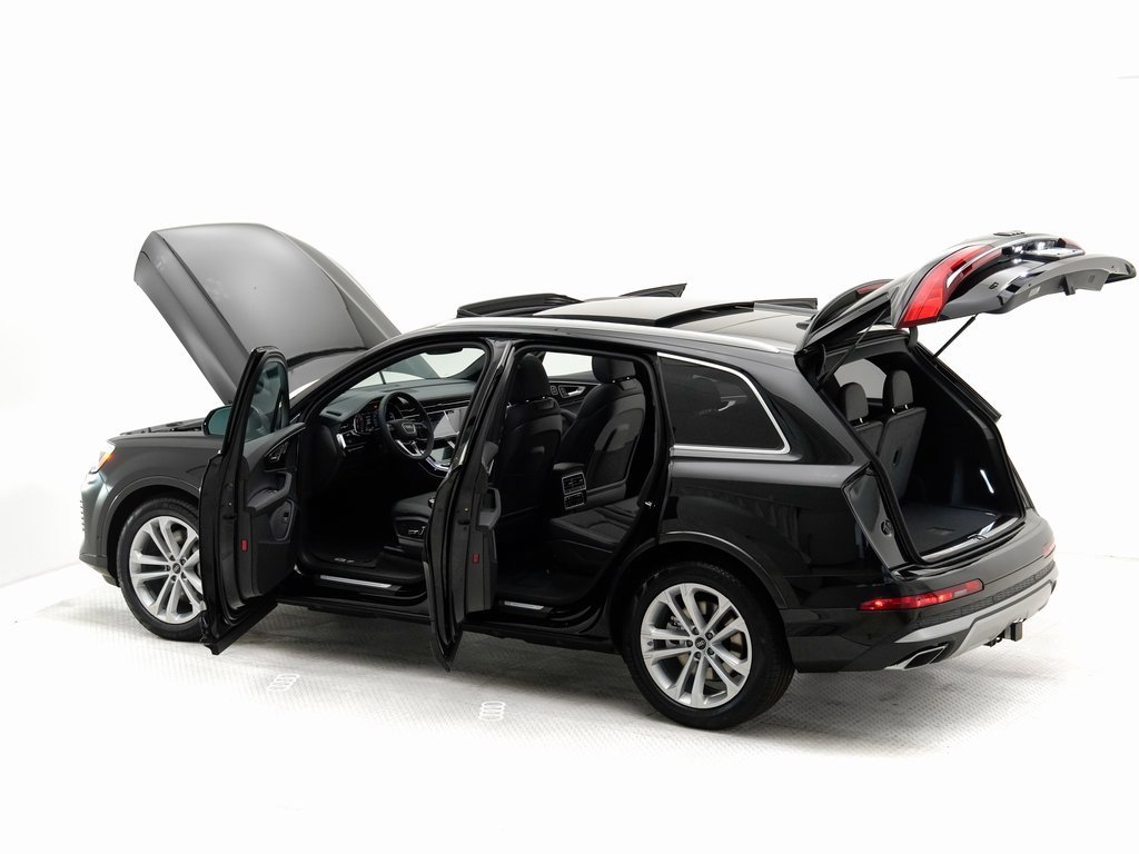 New 2025 Audi Q7 3.0T Prestige image 34
