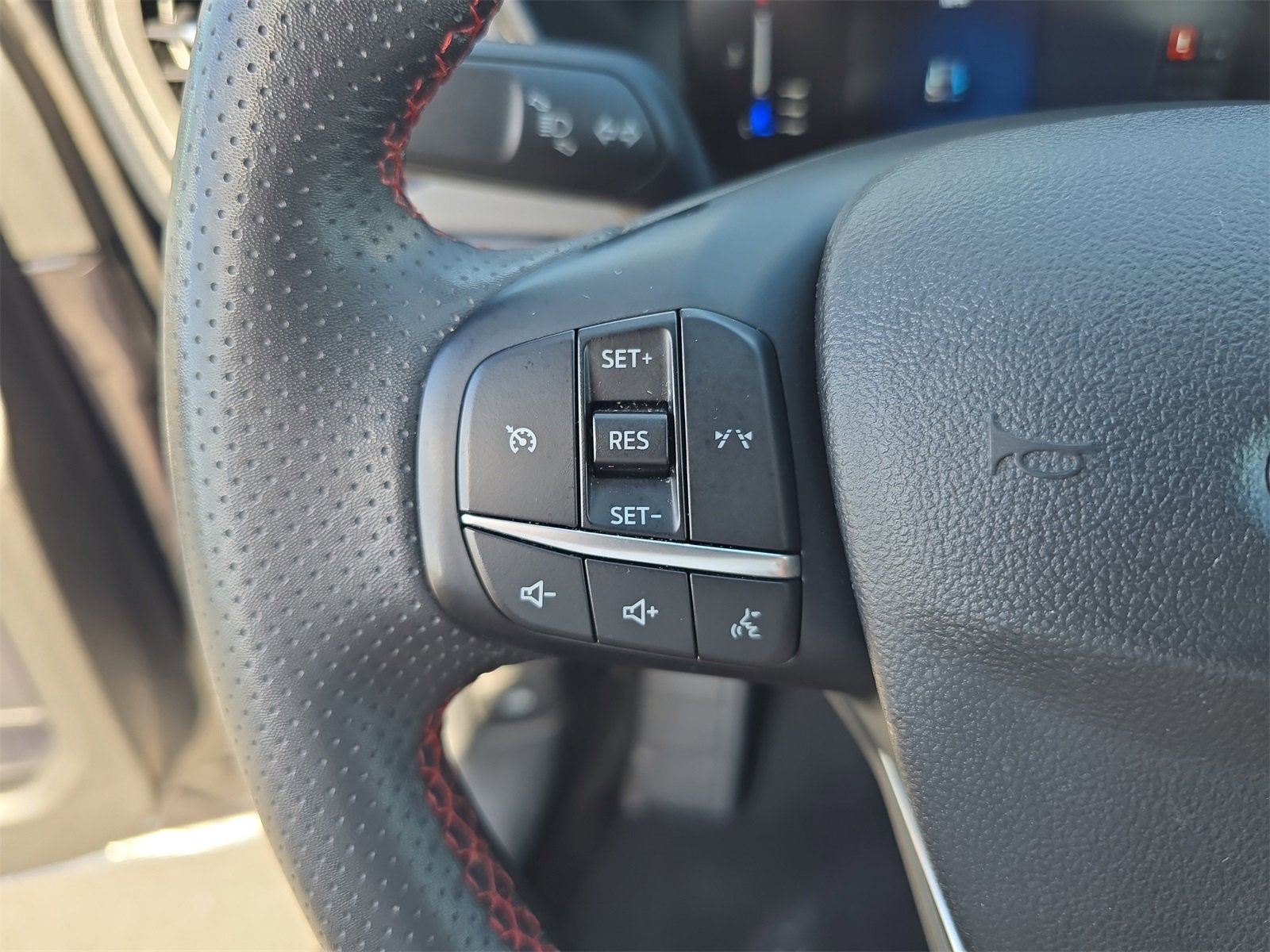 Certified 2024 Ford Escape ST-Line image 20