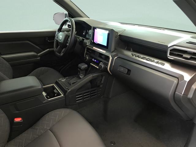 Used 2025 Toyota Tacoma SR5 RWD image 14