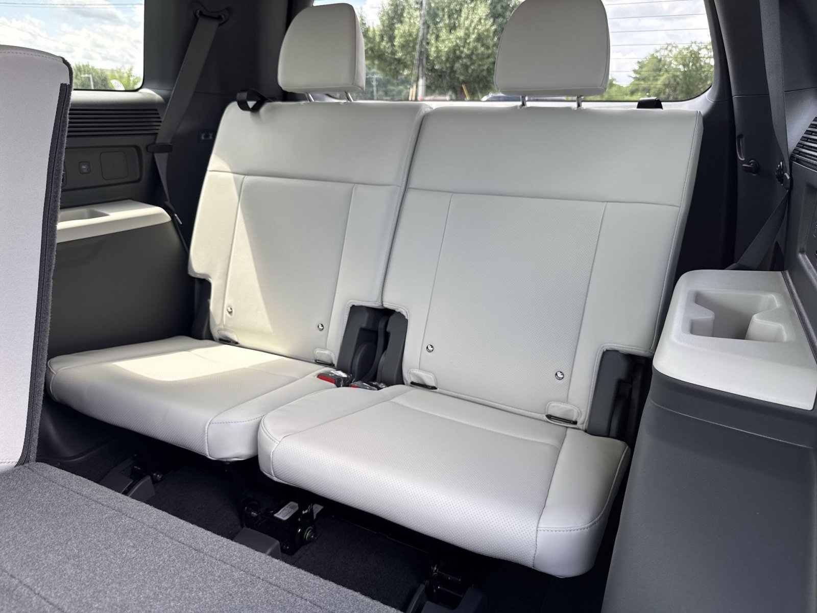 New 2027 Hyundai Santa Fe SEL AWD/4WD image 26