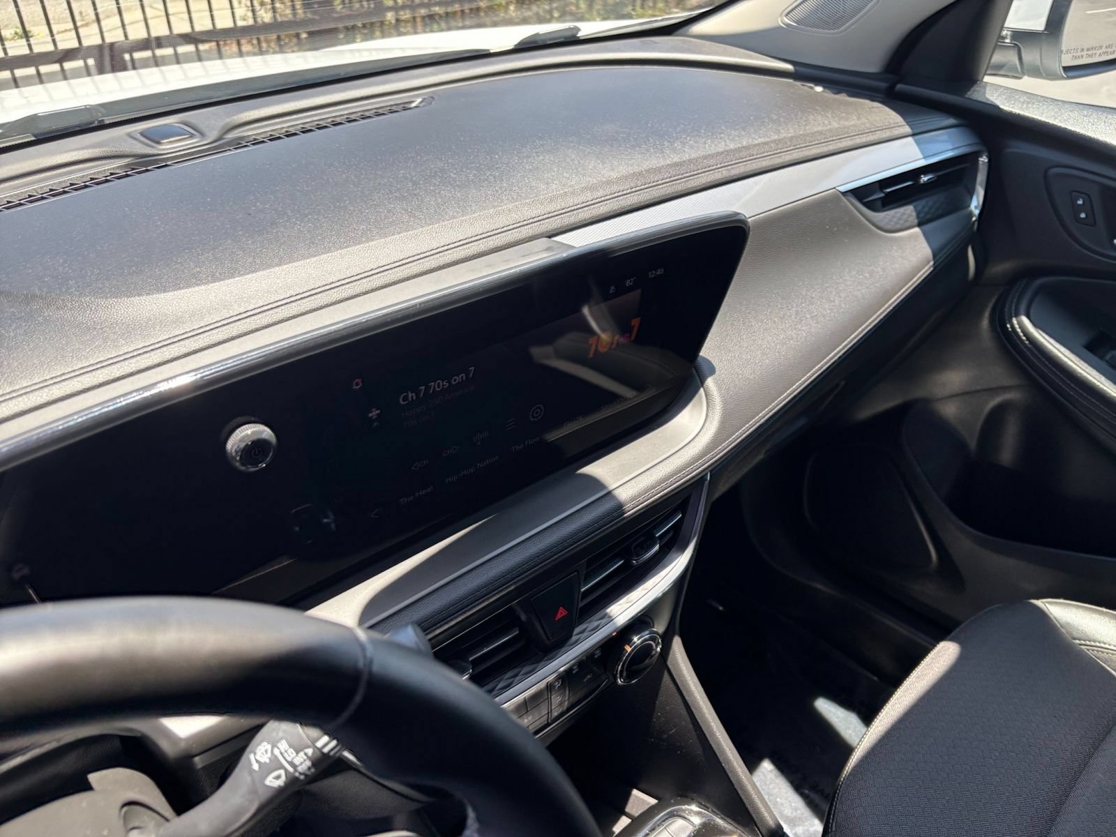 Used 2025 Buick Encore GX Preferred FWD image 17