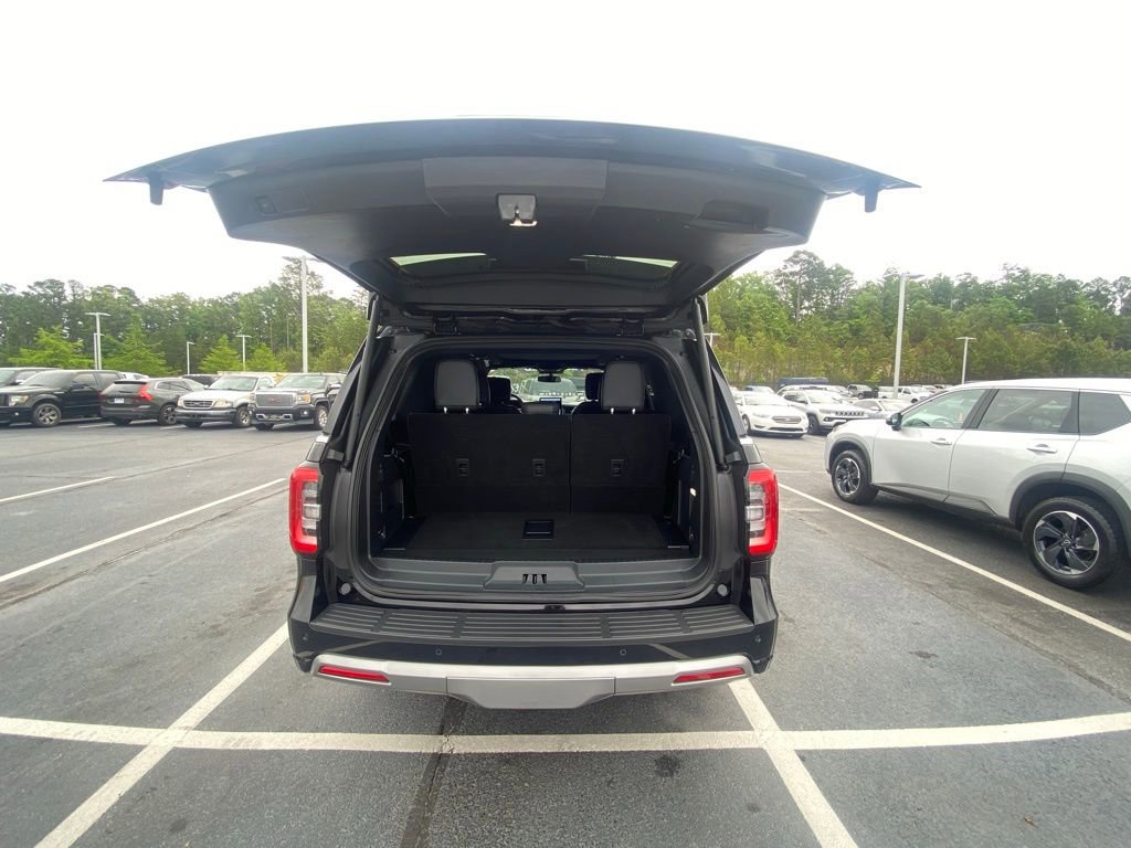 Certified 2023 Ford Expedition Platinum AWD/4WD image 29
