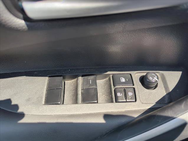 Used 2022 Toyota Corolla SE FWD image 10