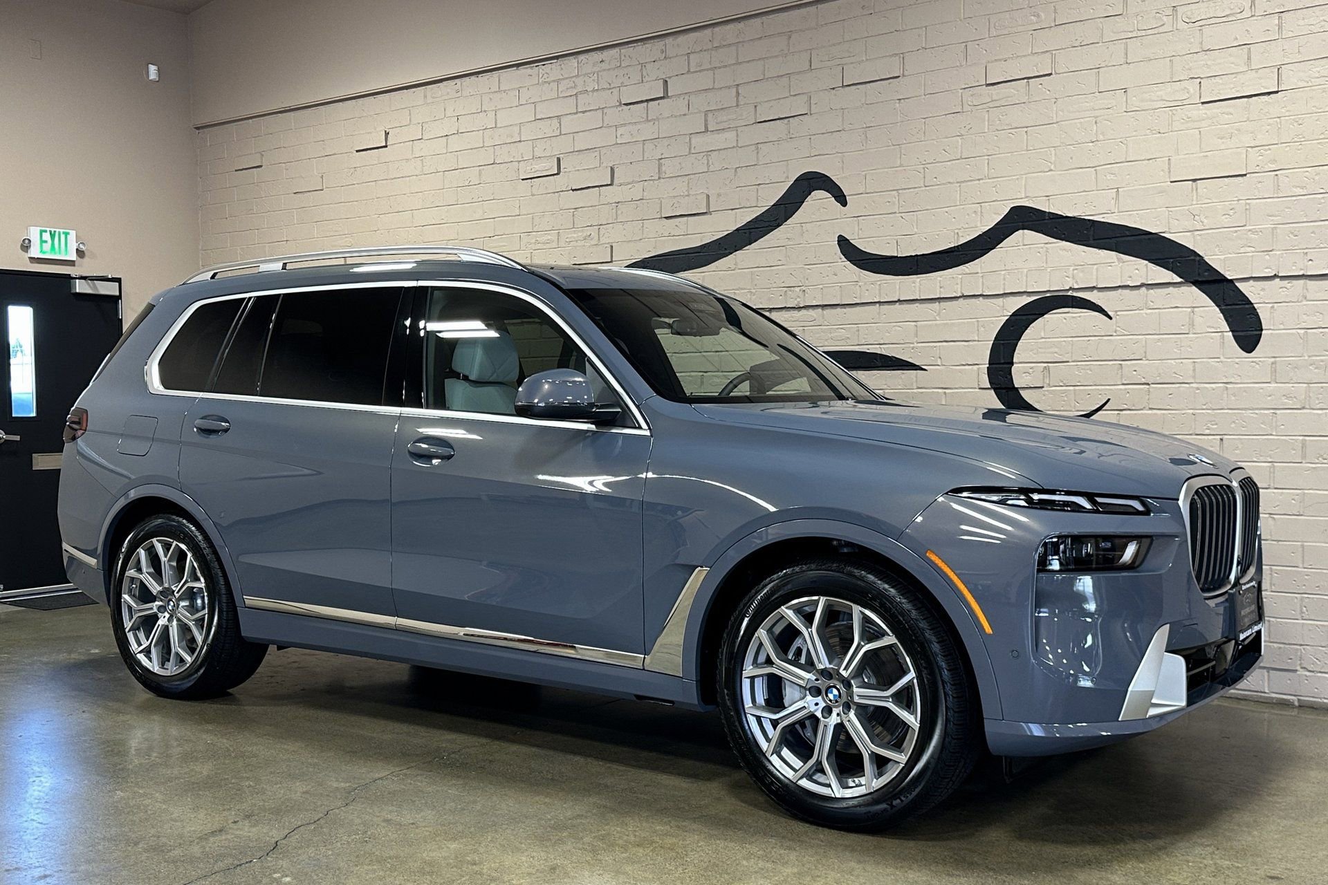 Used 2025 BMW X7 xDrive40i image 12