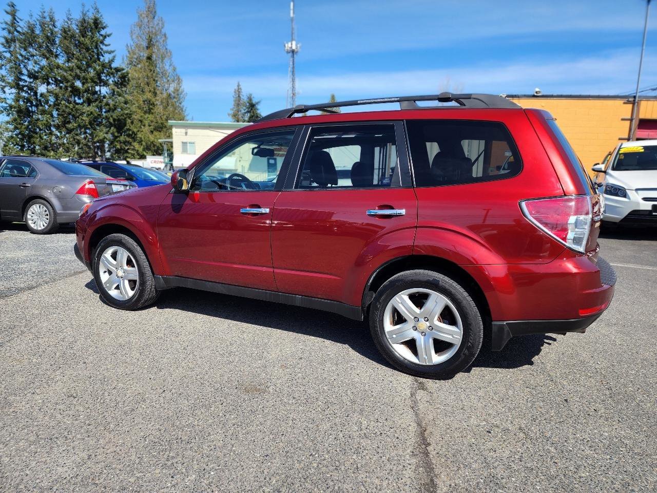 Used 2009 Subaru Forester 2.5X Limited AWD/4WD image 9