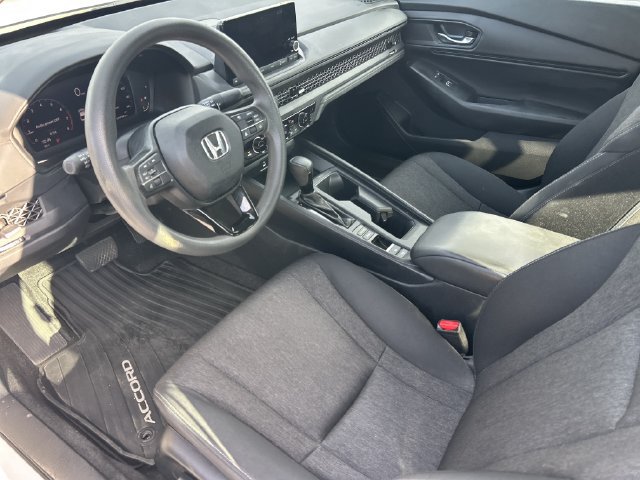 Used 2023 Honda Accord EX image 10