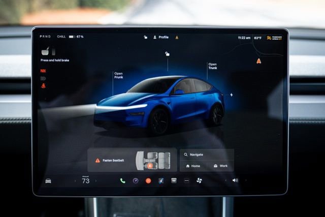 Used 2026 Tesla Model Y Long Range image 31