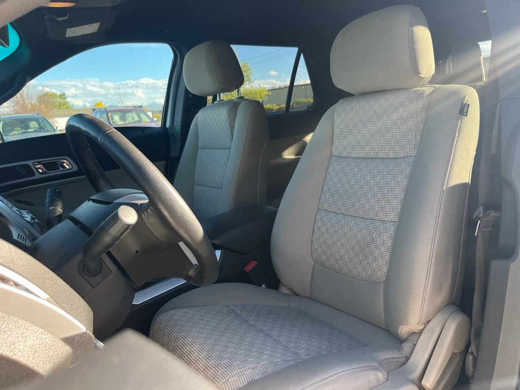 Used 2014 Ford Explorer XLT AWD/4WD image 14