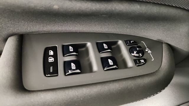 New 2026 Volvo XC90 T8 Ultra w/ Lounge Package AWD/4WD image 10