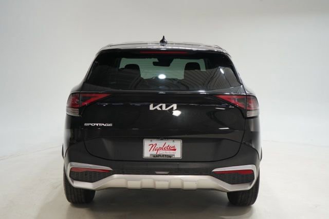 Used 2024 Kia Sportage LX image 7