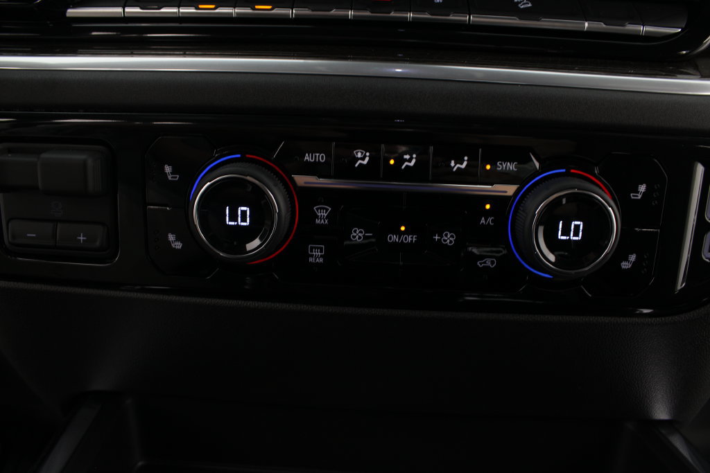 New 2026 Chevrolet Silverado 1500 LT Trail Boss w/ LT Trail Boss Premium Package AWD/4WD image 7