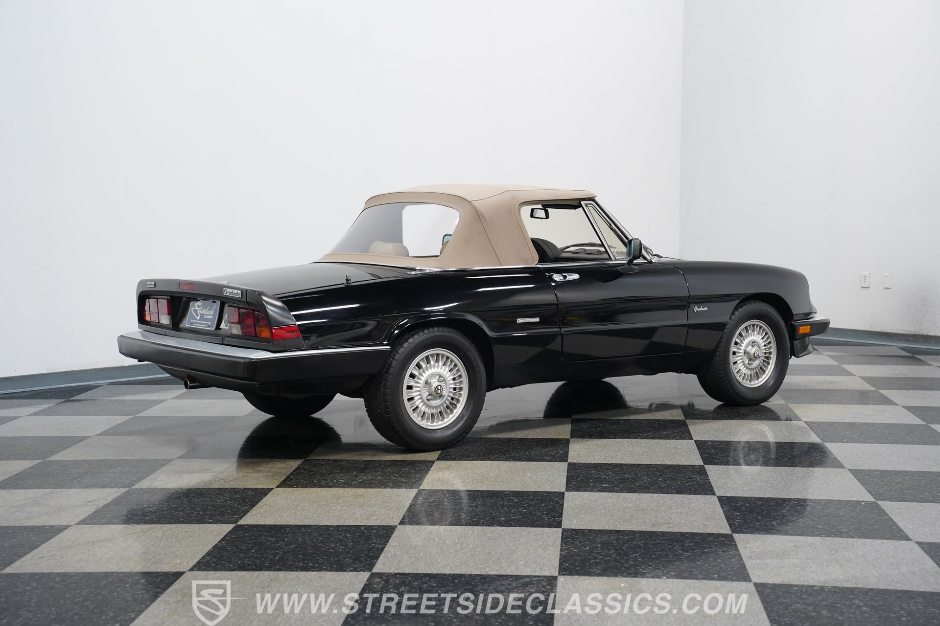 Used 1990 Alfa Romeo Spider Graduate RWD image 13