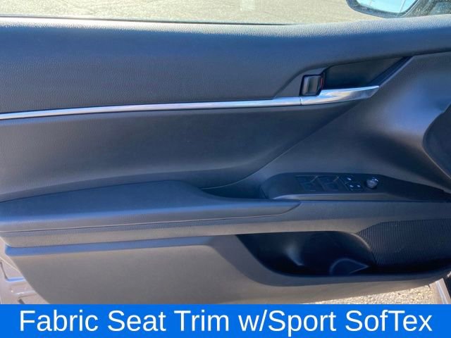 Used 2022 Toyota Camry SE image 14