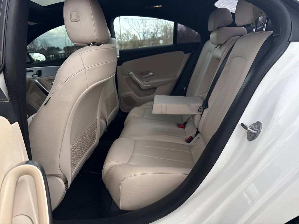 Used 2021 Mercedes-Benz CLA 250 image 27