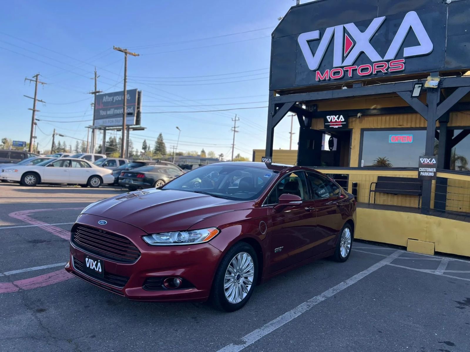 Used 2014 Ford Fusion Energi Titanium w/ Driver Assist Package image 1