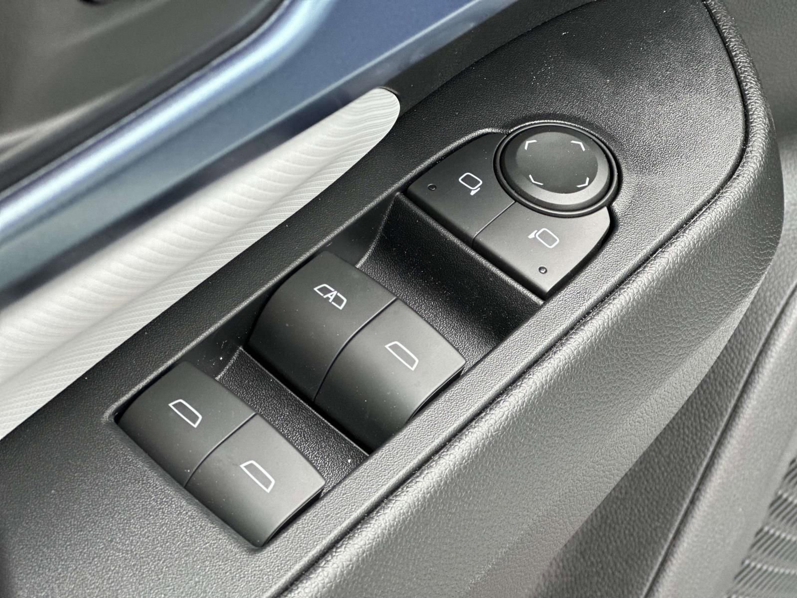 New 2026 Chevrolet Equinox EV LT w/ Convenience Package II image 20