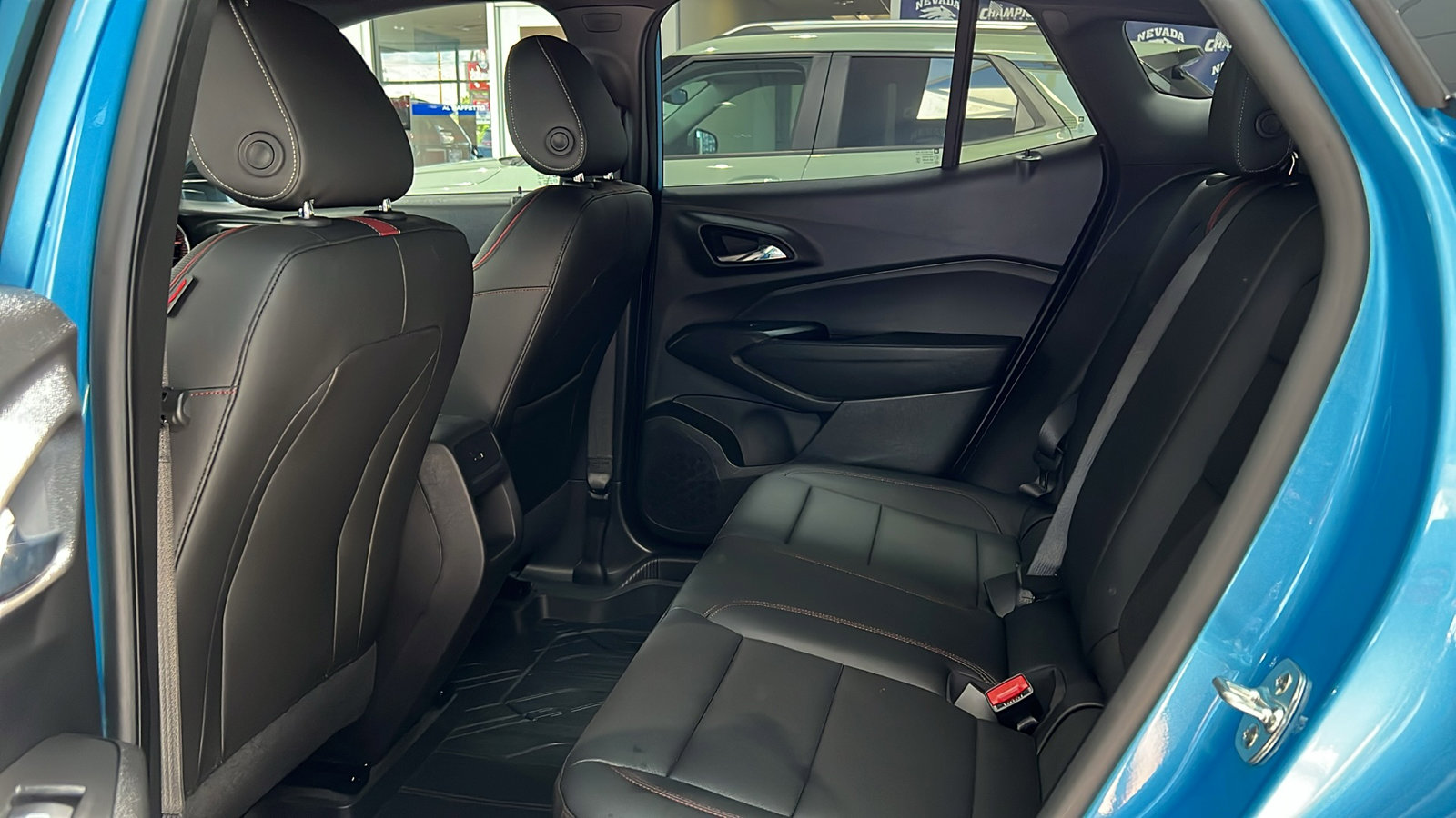 New 2025 Chevrolet Trax RS w/ Driver Confidence Package image 11