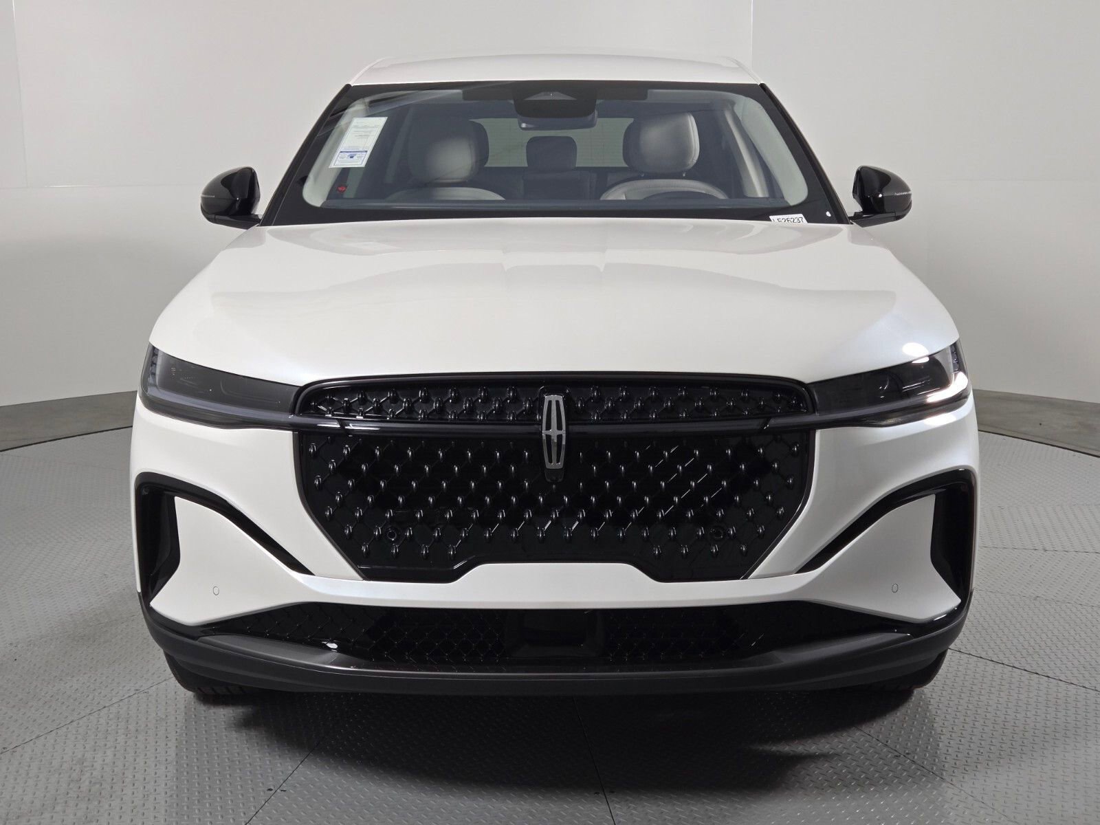 New 2026 Lincoln Nautilus Premier w/ Jet Appearance Package AWD/4WD image 10