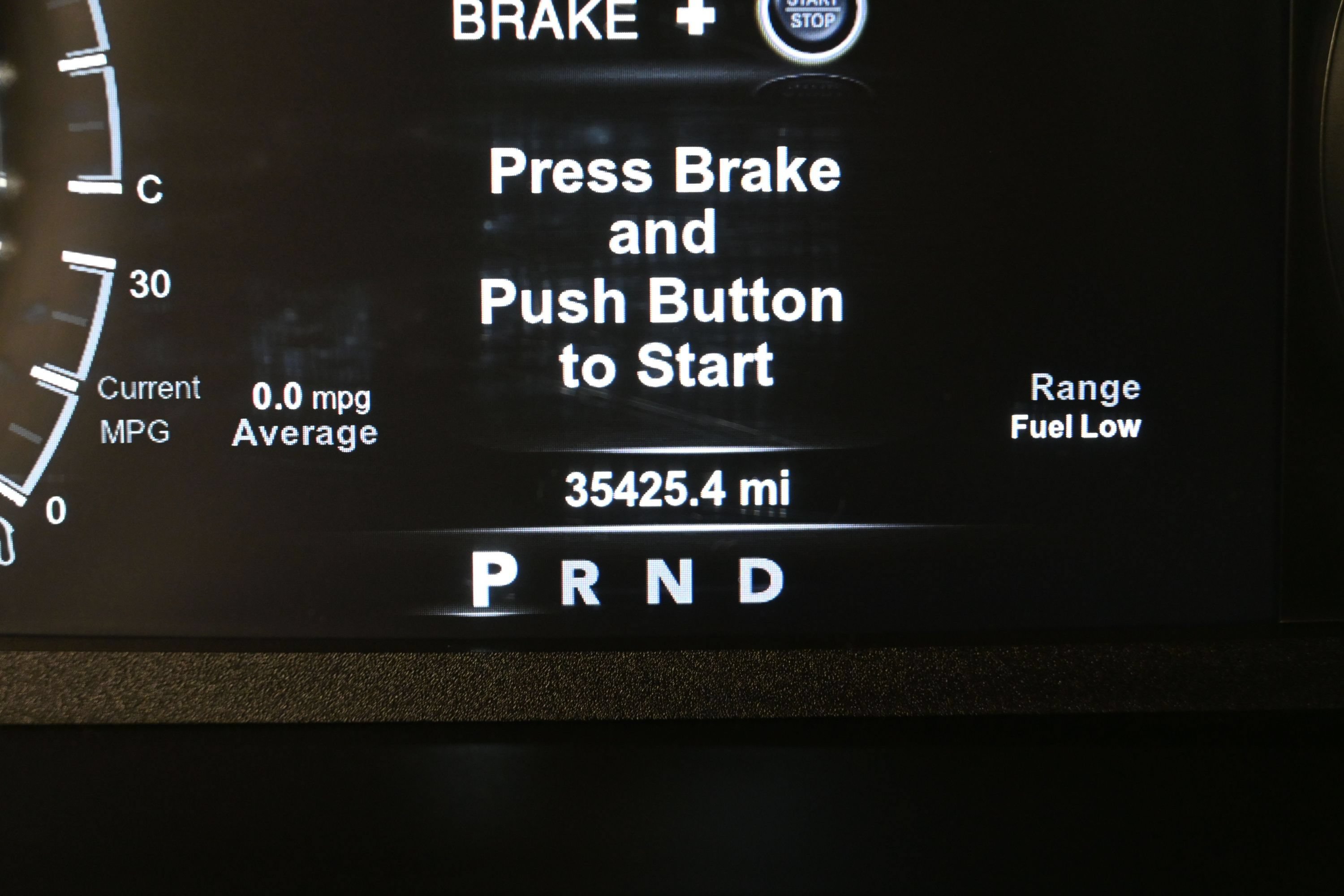 Used 2018 RAM 2500 Laramie w/ Snow Chief Group AWD/4WD image 16