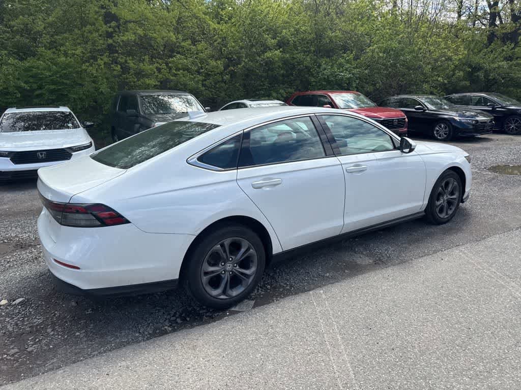 Certified 2023 Honda Accord EX image 22
