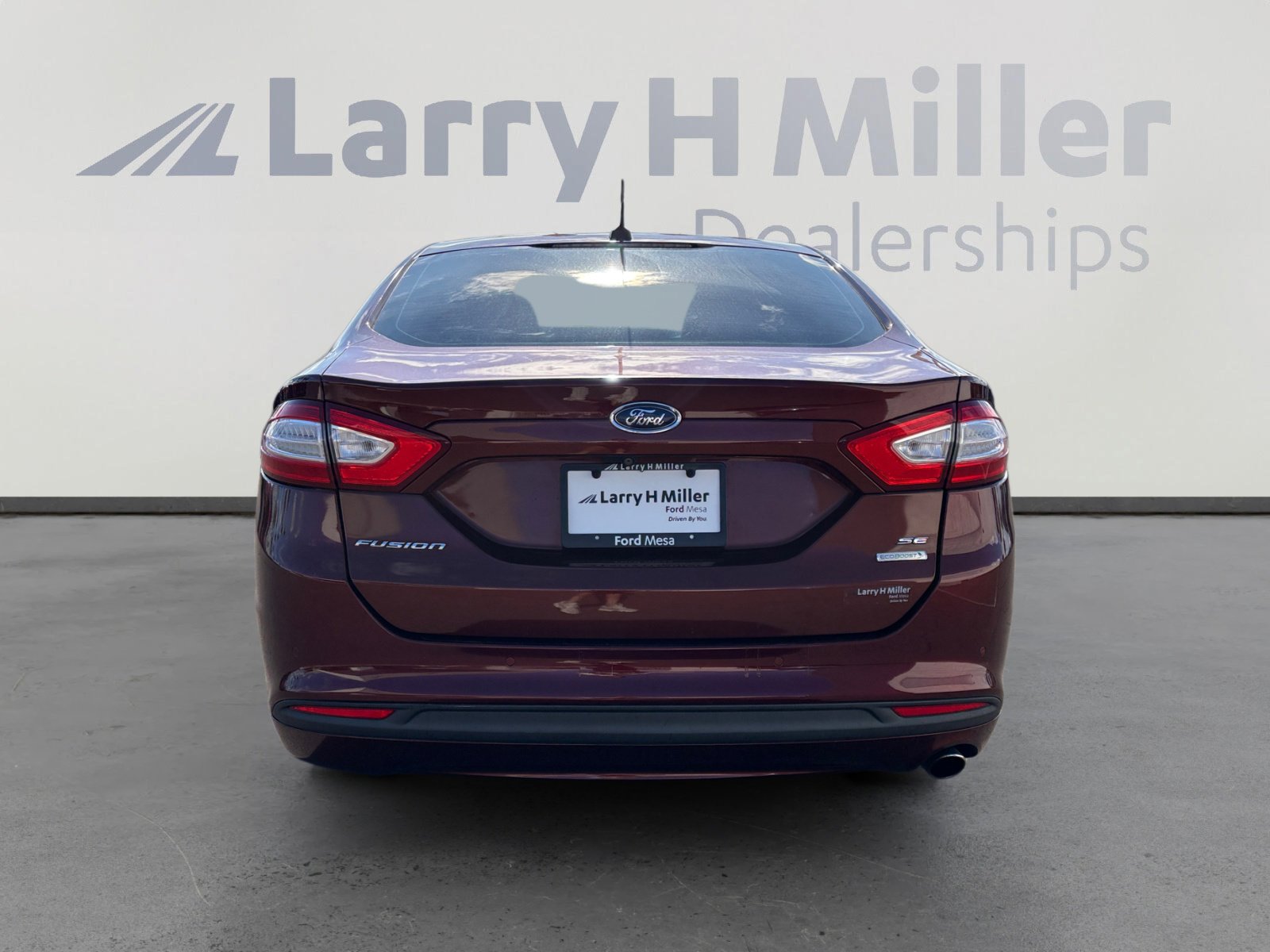 Used 2015 Ford Fusion SE w/ Equipment Group 202A image 4