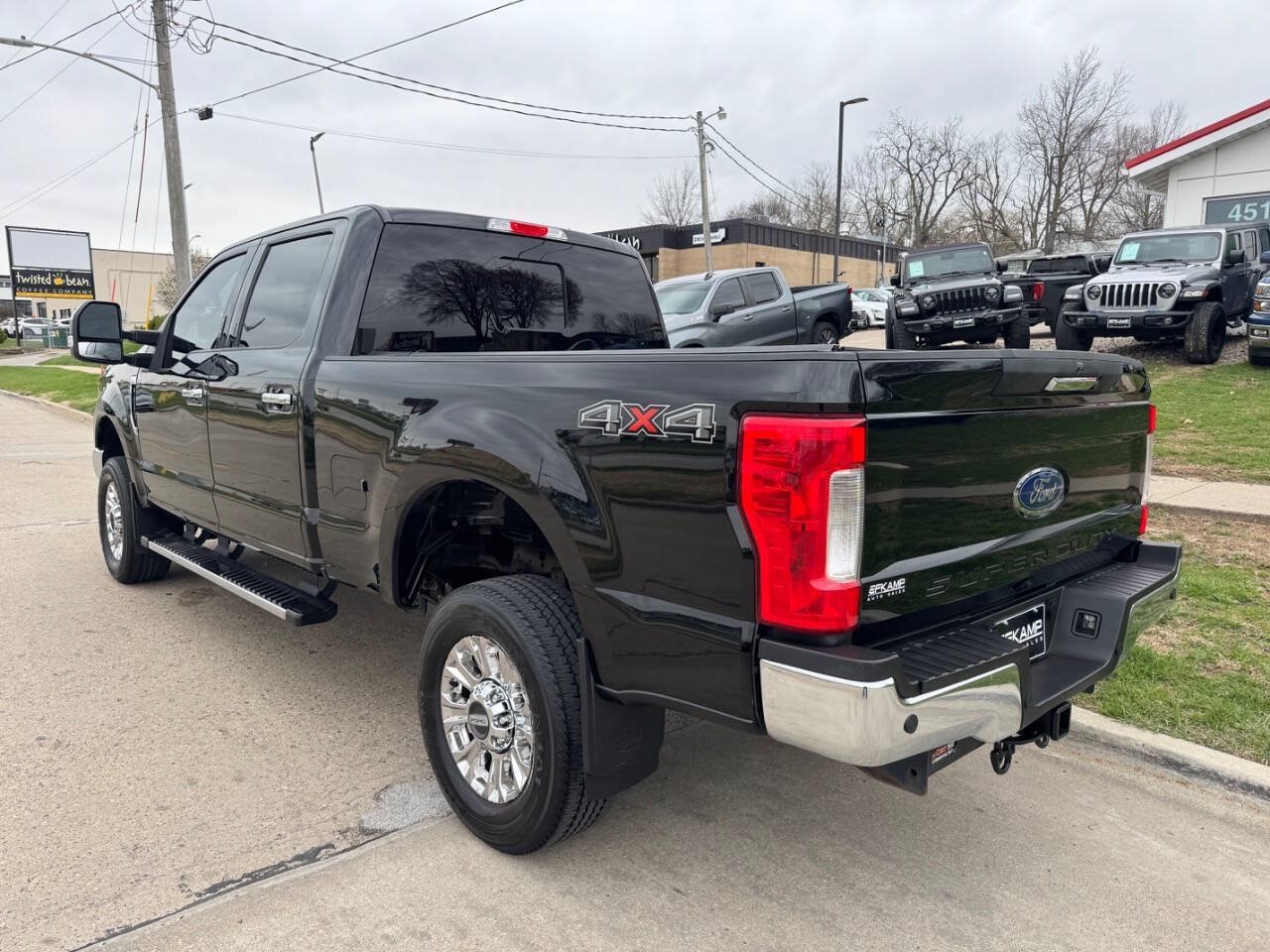 Used 2018 Ford F250 Lariat w/ Chrome Package AWD/4WD image 3