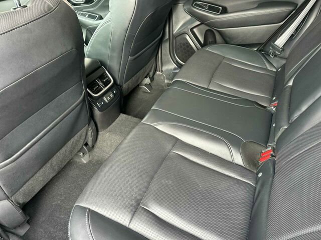 Used 2020 Subaru Outback Limited image 14