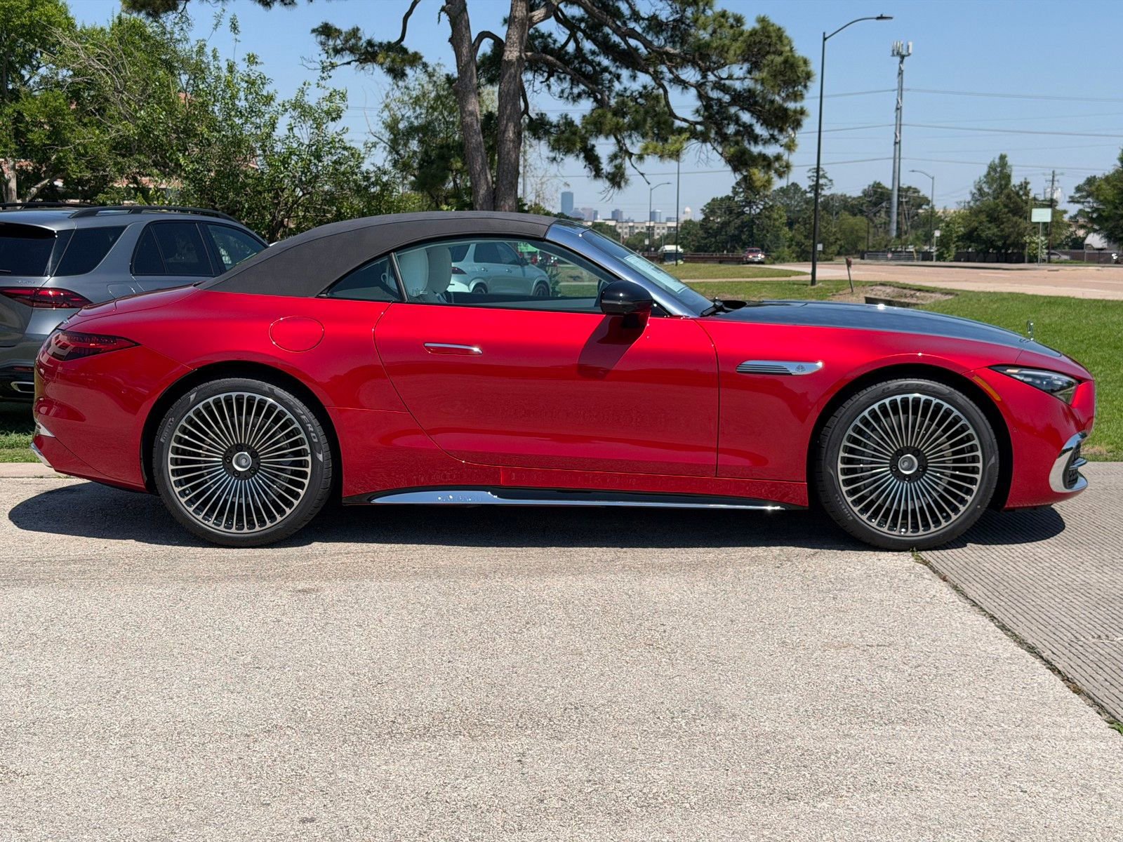 New 2026 Mercedes-Benz Maybach SL 680 image 15