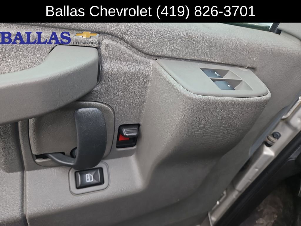 Certified 2016 Chevrolet Express 2500 LS image 23