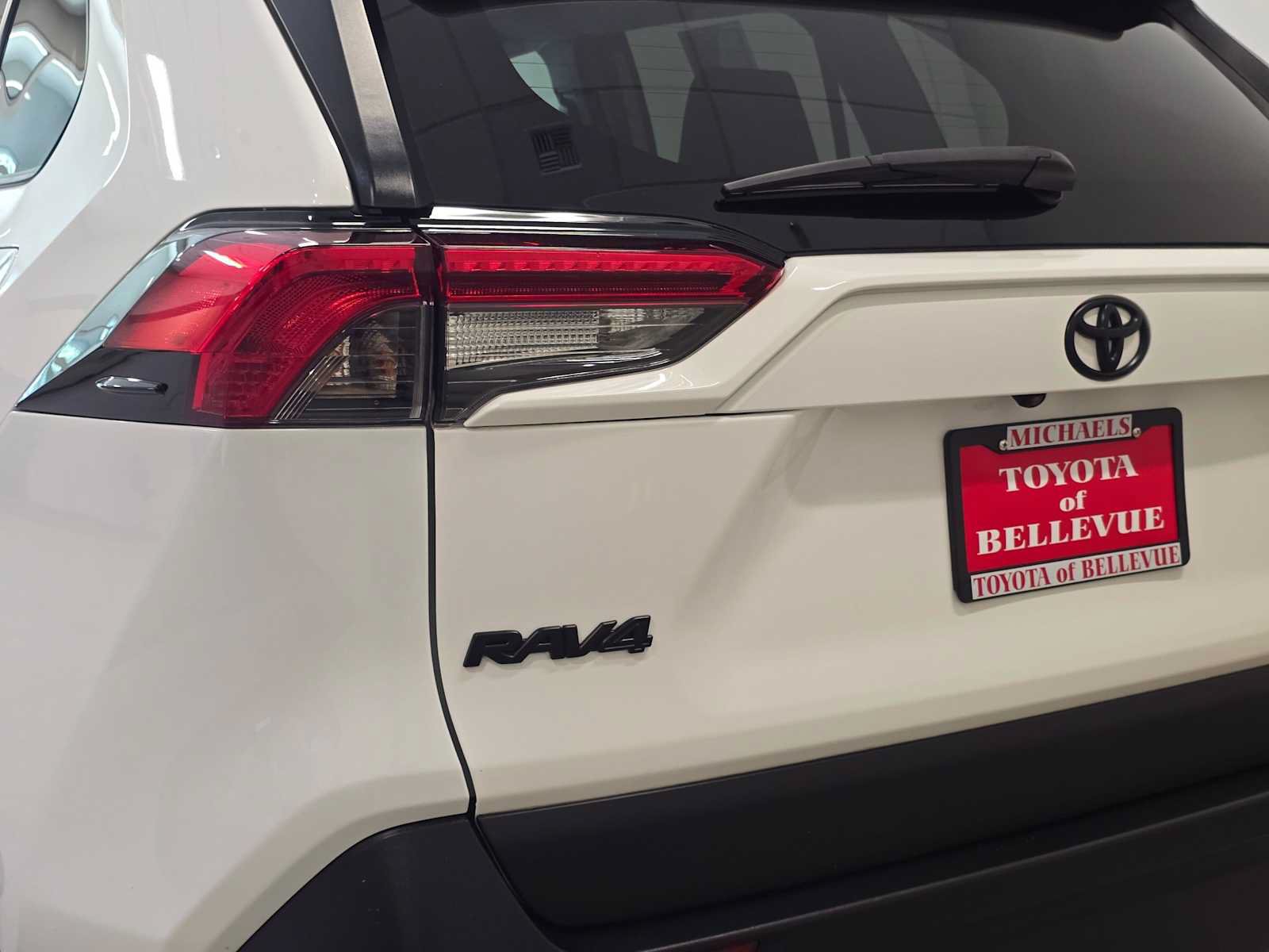Certified 2023 Toyota RAV4 XLE AWD/4WD image 7