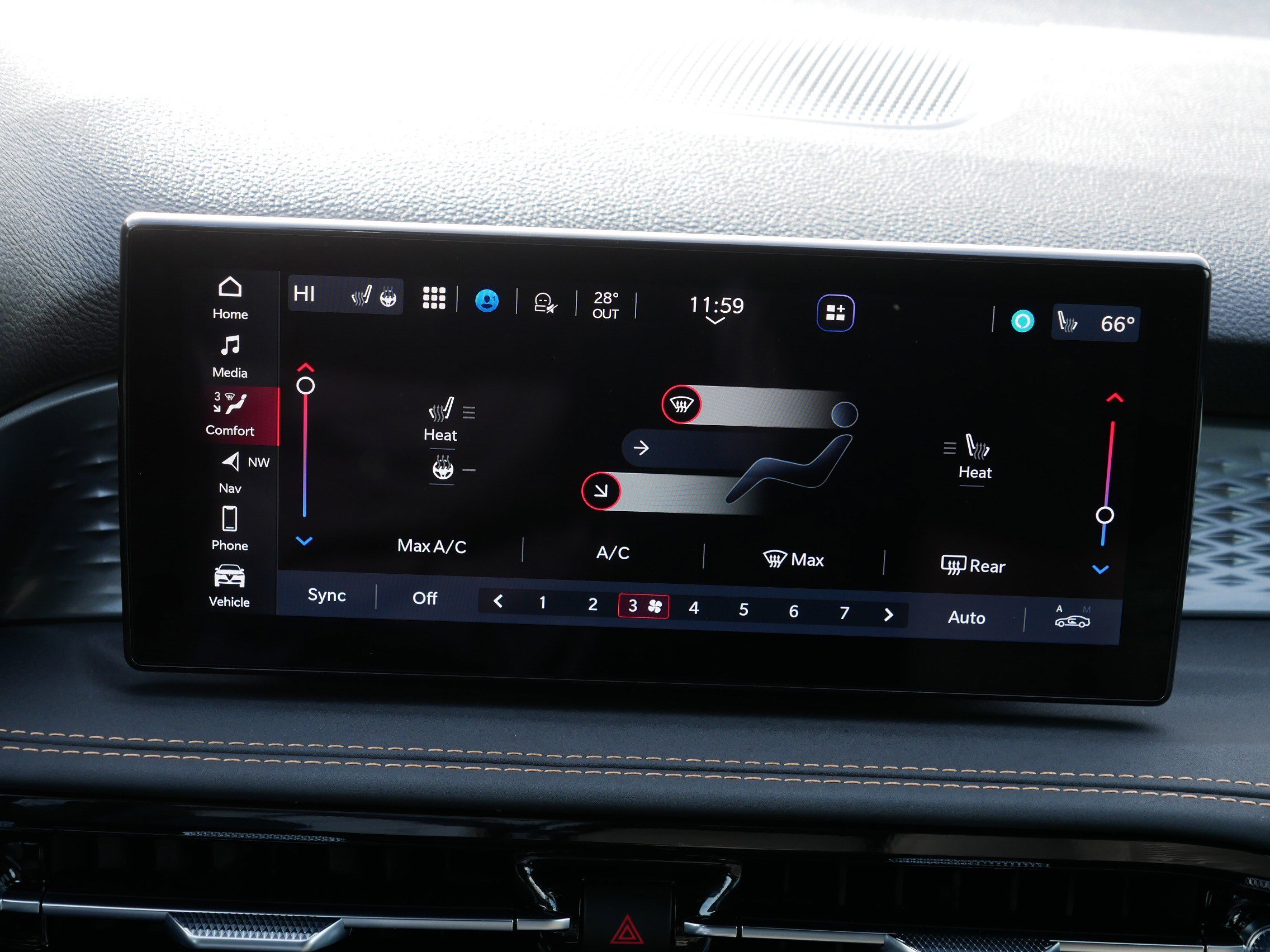 Used 2025 Alfa Romeo Tonale image 23