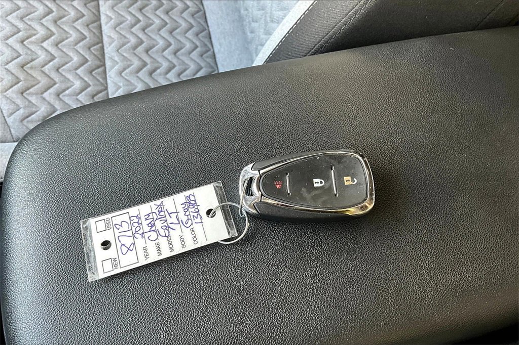 Used 2022 Chevrolet Equinox LT image 33