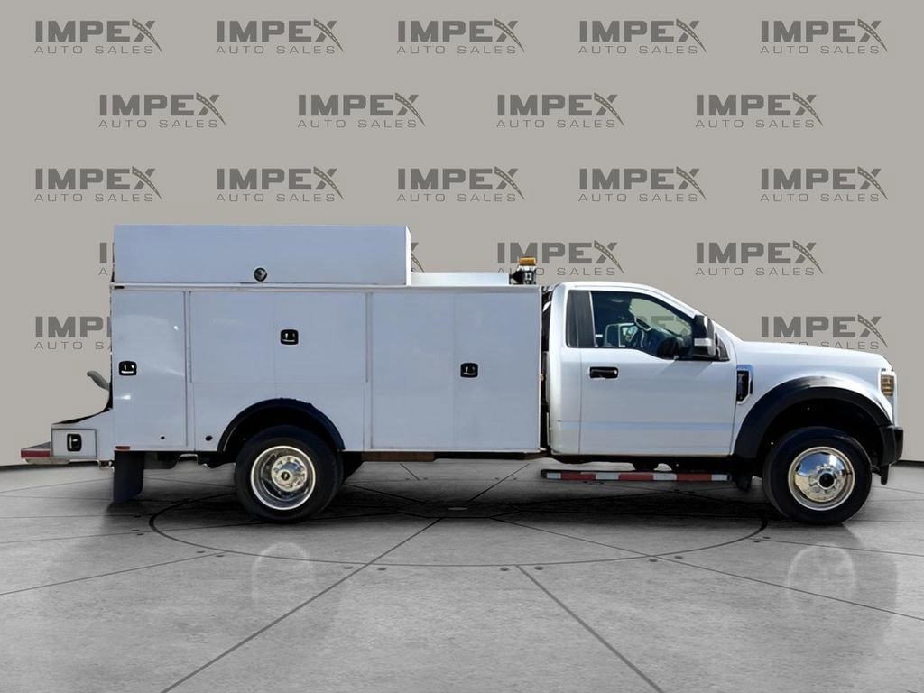Used 2019 Ford F550 4x4 Regular Cab Super Duty image 4