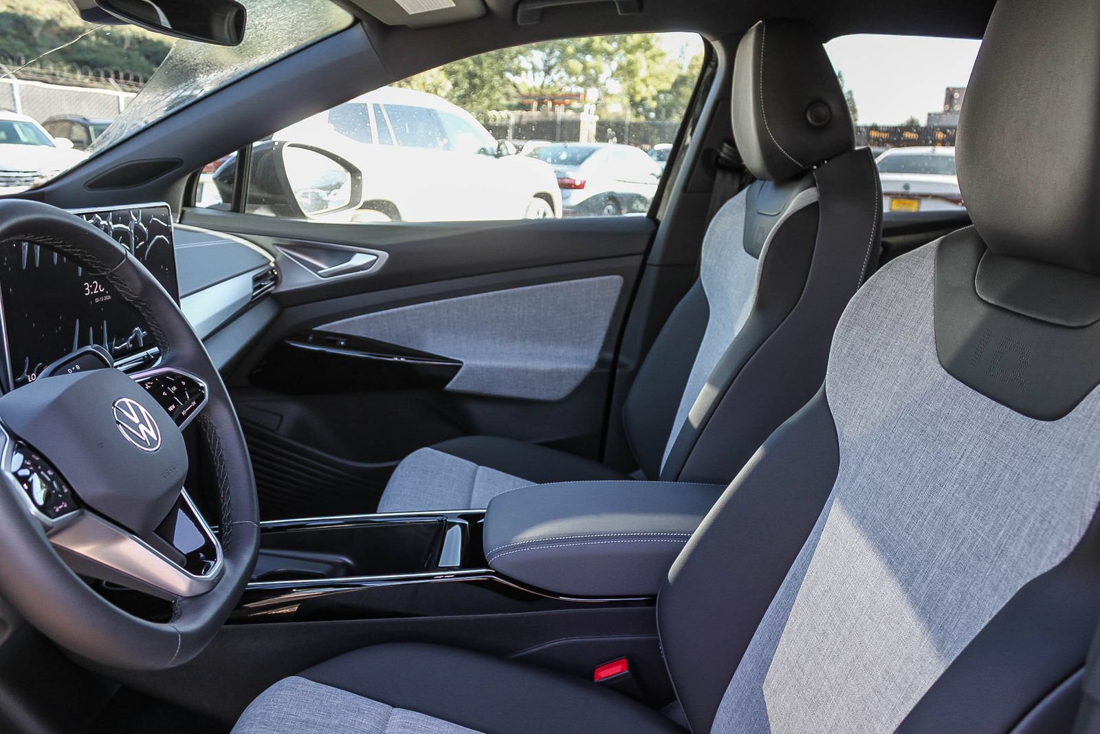 New 2026 Volkswagen ID.4 Pro RWD image 19