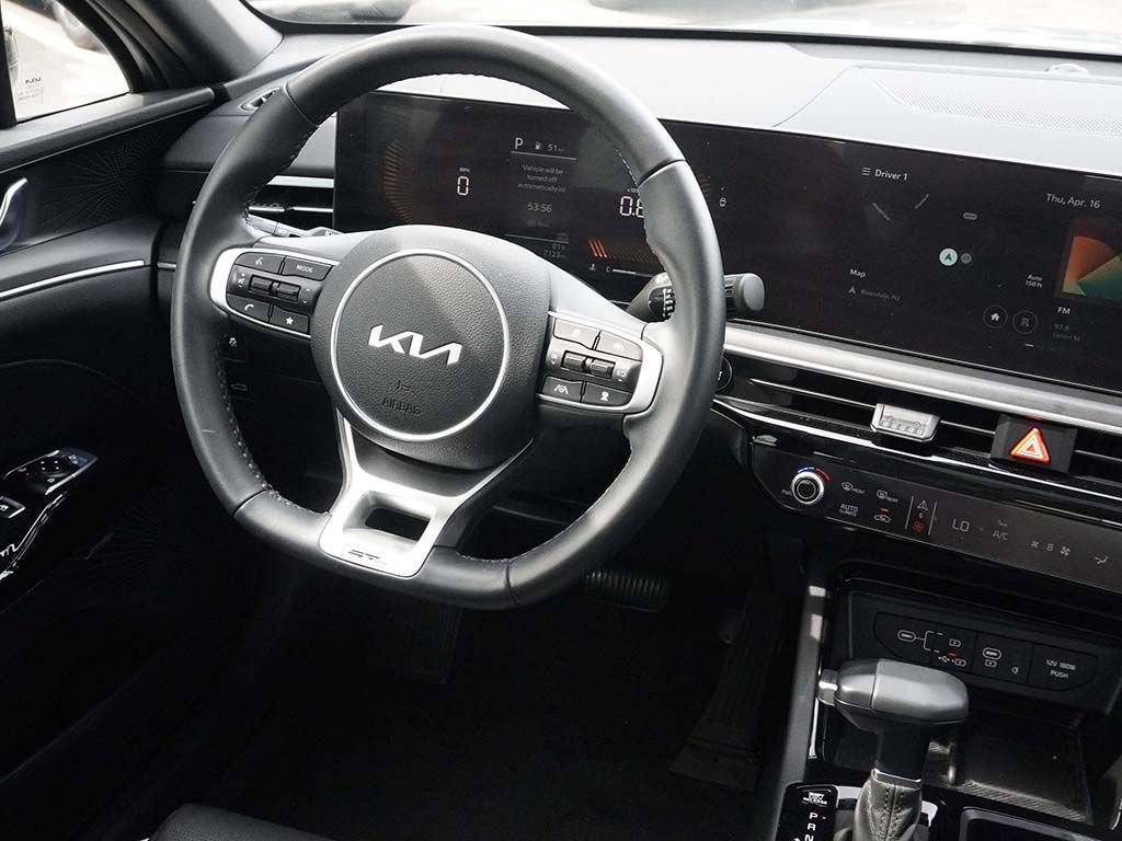 Used 2025 Kia K5 GT-Line w/ GT-Line Premium Package FWD image 33