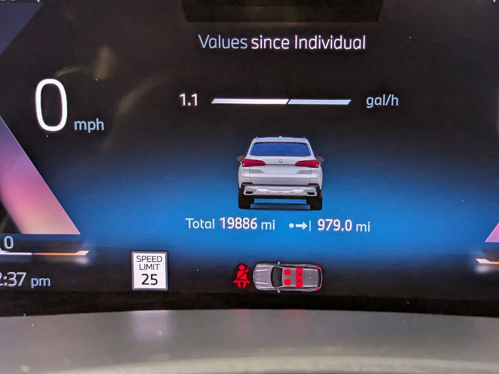 Used 2024 BMW X5 xDrive40i w/ Premium Package AWD/4WD image 32