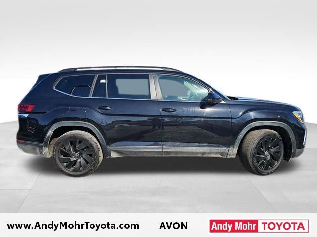 Used 2025 Volkswagen Atlas SE image 7