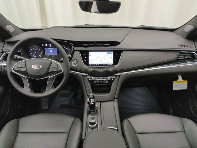 Used 2026 Cadillac XT5 Premium Luxury w/ LPO, ONYX Package AWD/4WD image 24