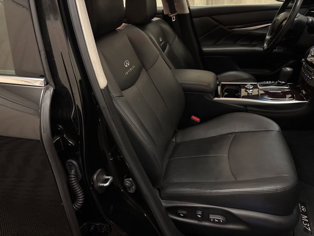 Used 2012 INFINITI M37 x w/ Premium Pkg image 27