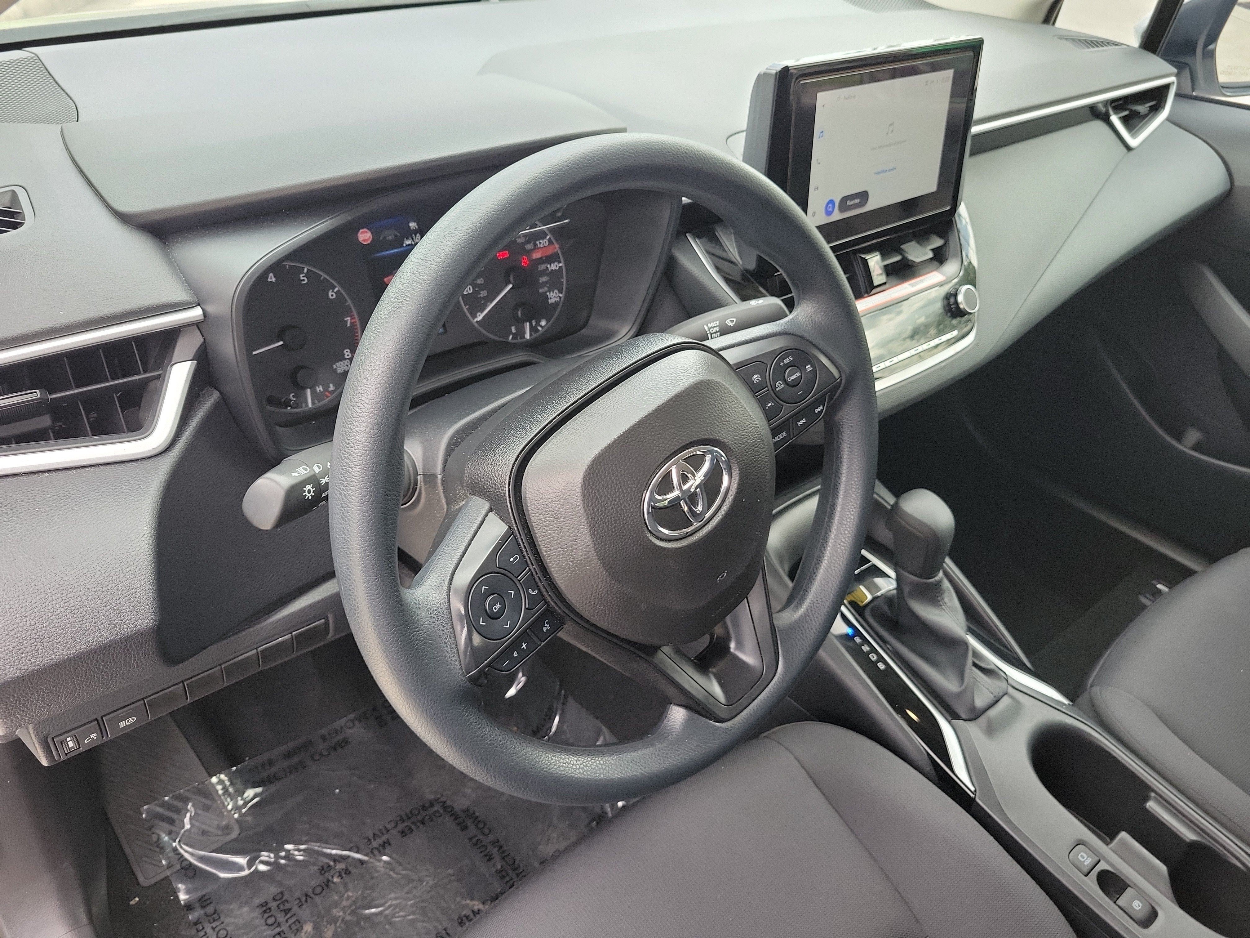 Used 2025 Toyota Corolla LE FWD image 23