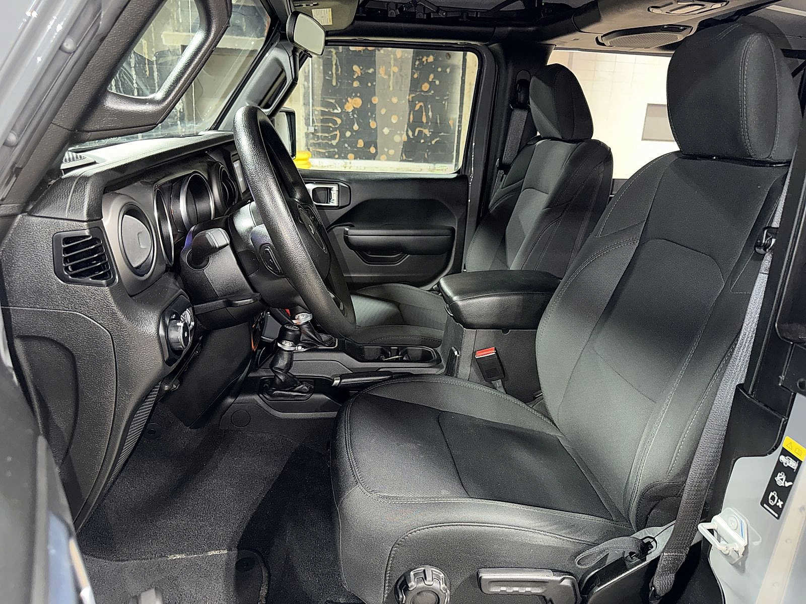 Used 2021 Jeep Wrangler Sport AWD/4WD image 14