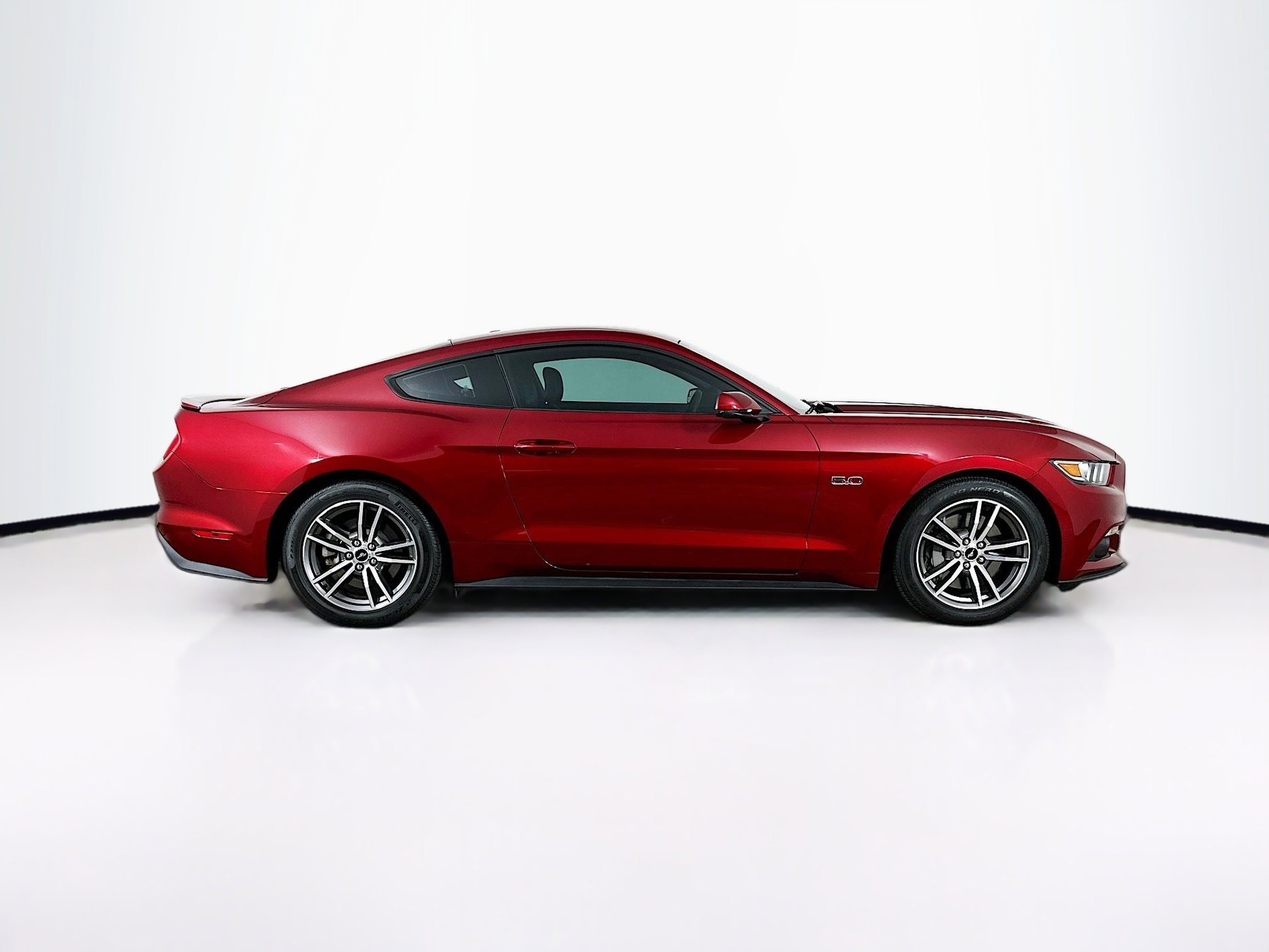 Used 2015 Ford Mustang GT Premium RWD image 10