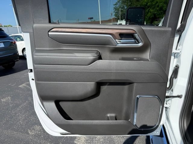 New 2026 GMC Sierra 2500 SLT w/ SLT Convenience Package AWD/4WD image 24