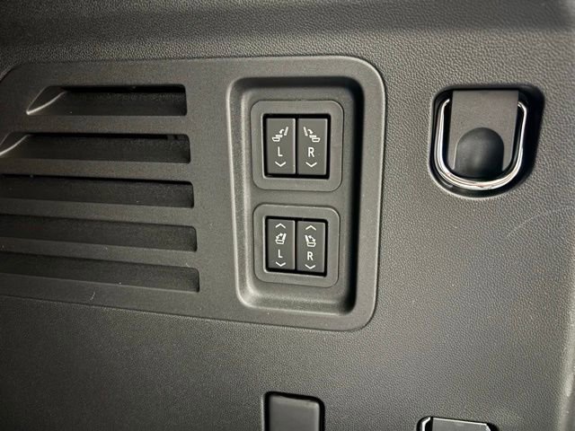 New 2026 Buick Enclave Avenir w/ Super Cruise Package image 14