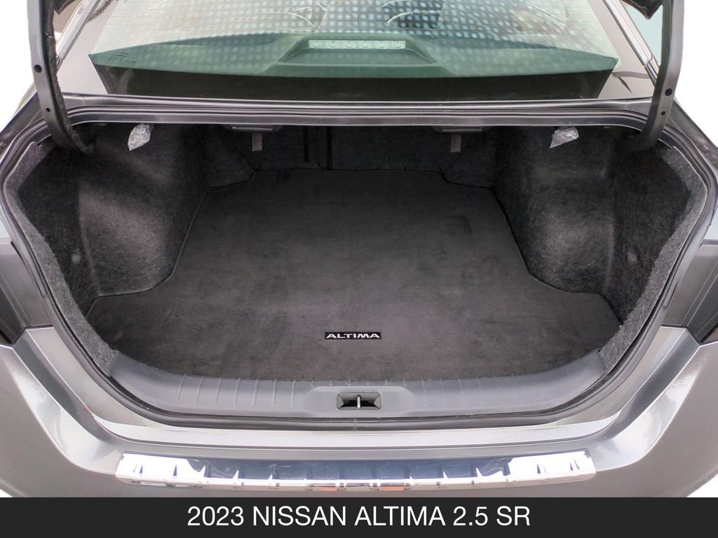Used 2023 Nissan Altima 2.5 SR FWD image 24