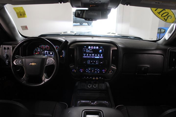 Used 2017 Chevrolet Silverado 1500 High Country image 2