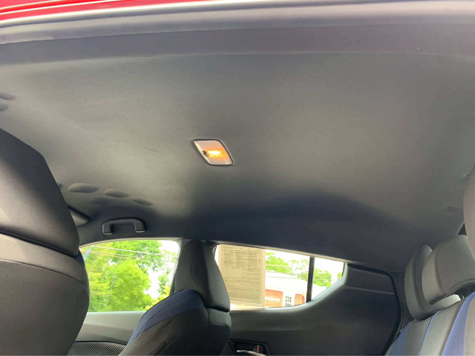 Used 2022 Toyota C-HR XLE FWD image 26