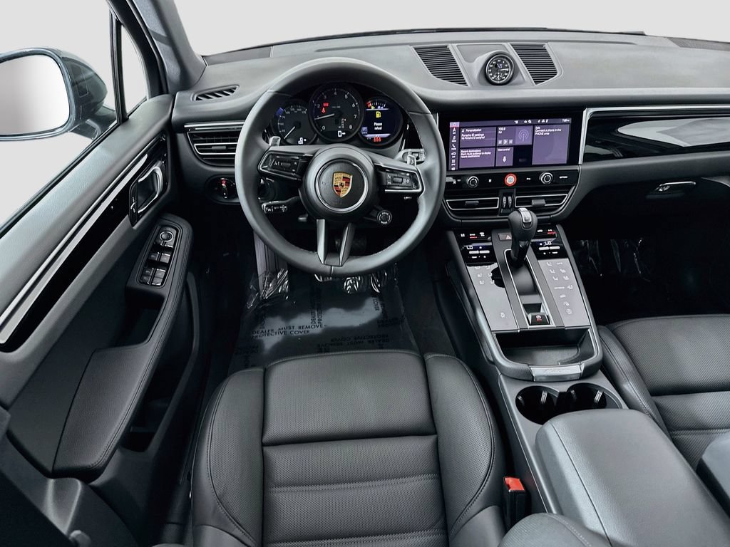New 2026 Porsche Macan AWD/4WD image 25